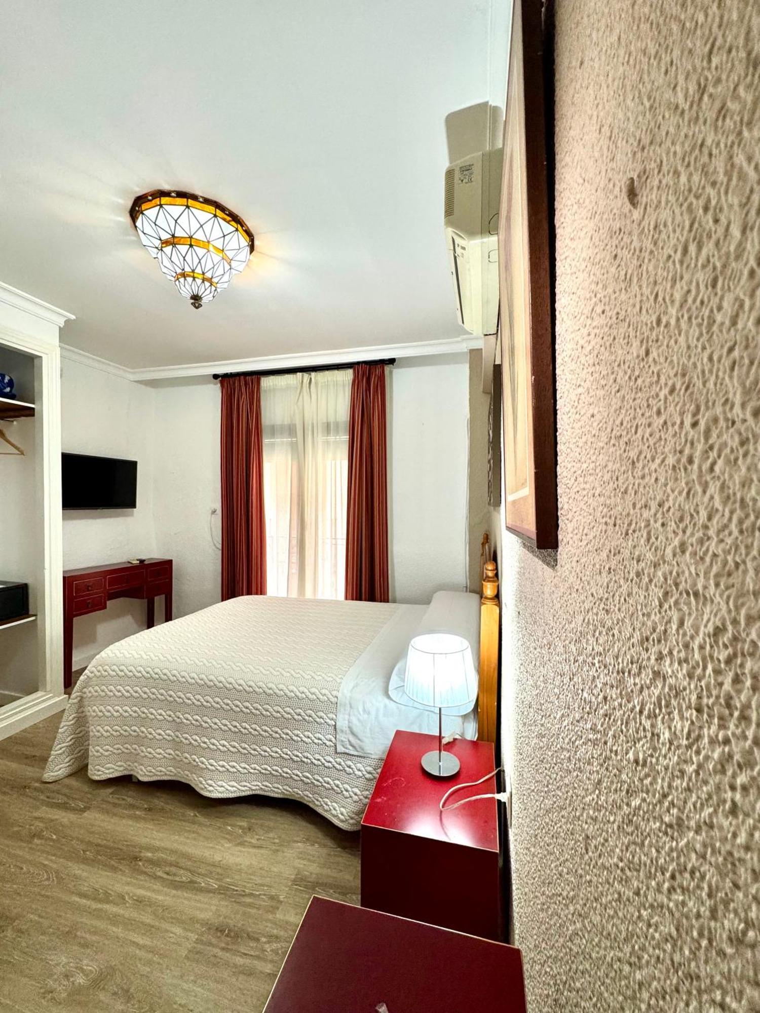 Pension Zurita Granada Exterior photo