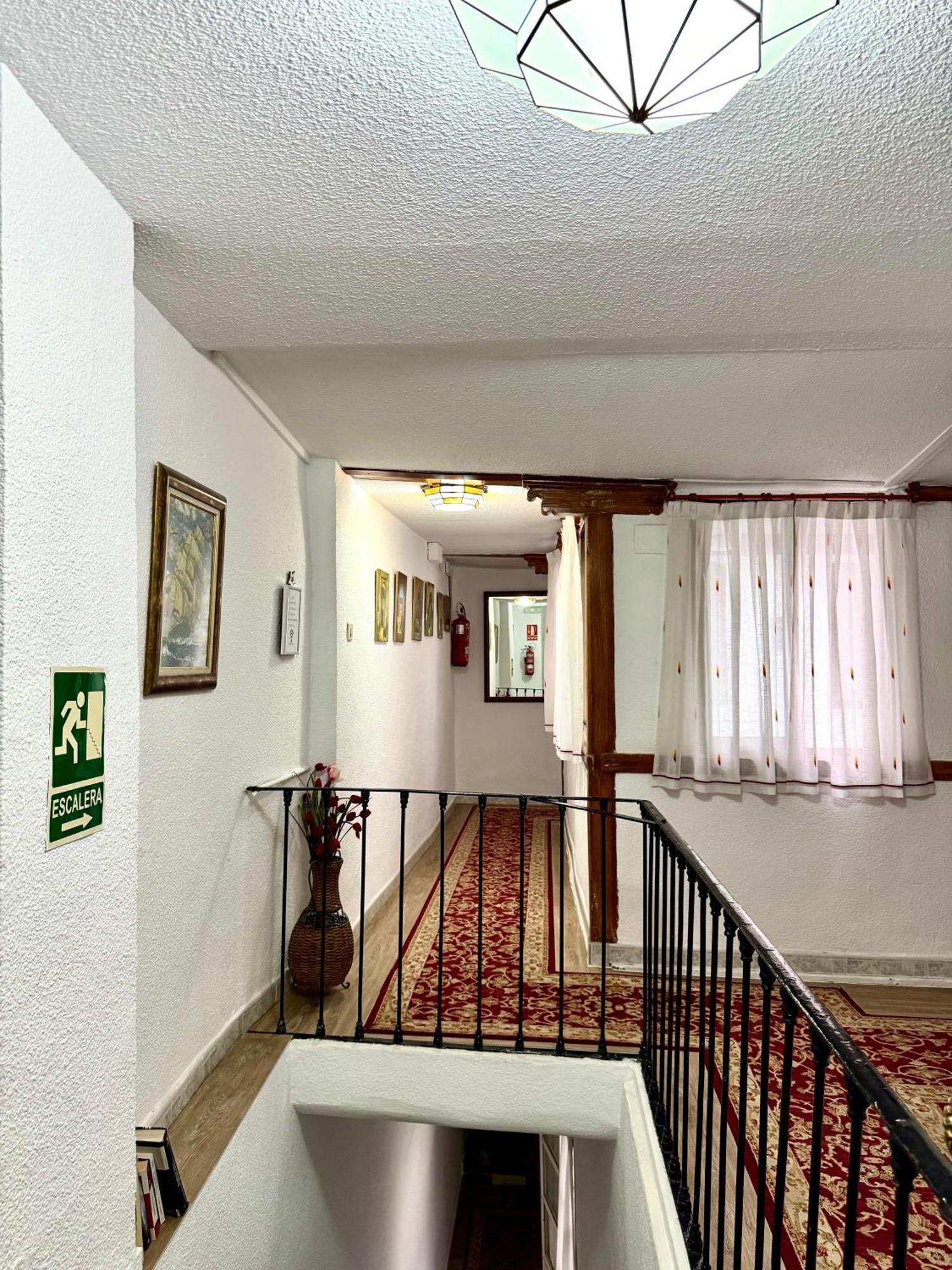 Pension Zurita Granada Exterior photo
